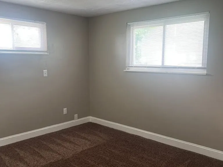 4806 Northcrest — Photo 5