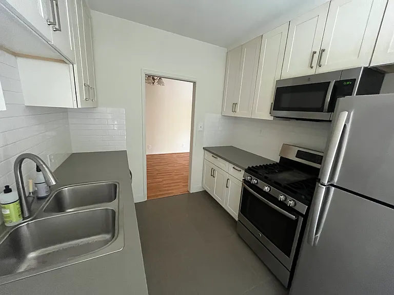 9119 Cashio St #3 — Photo 4