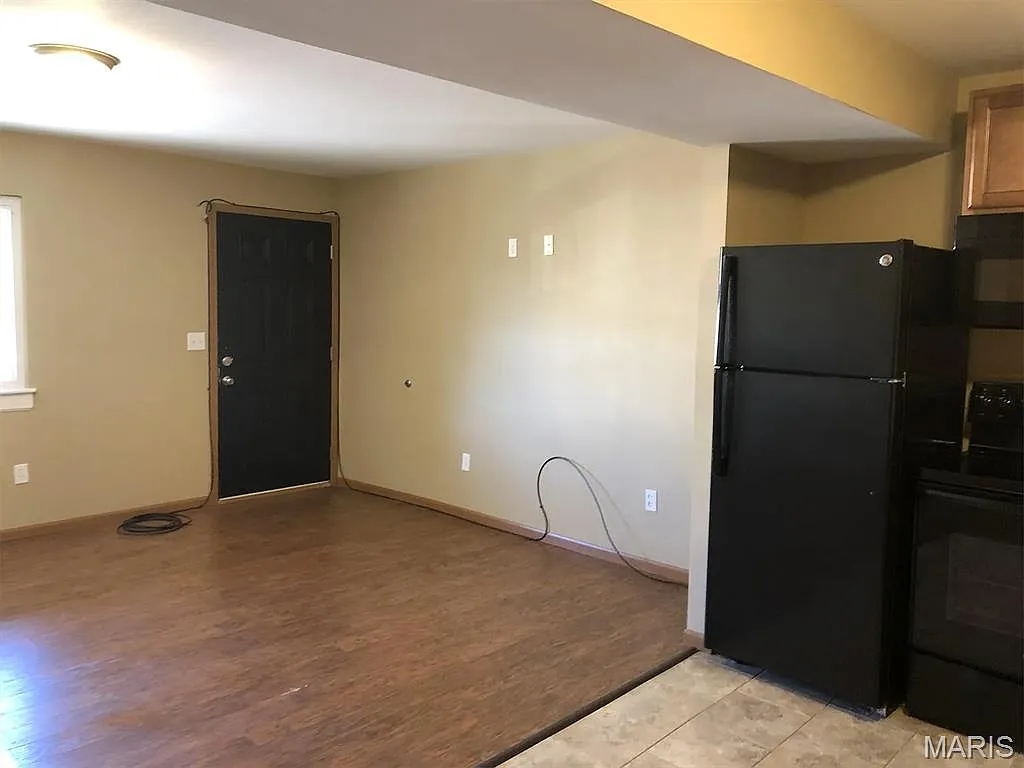 1 bed, 1.0 bath, 900 sqft, $825 — Photo 3