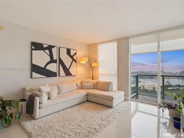253 NE 2nd St APT 2005, Miami, FL 33132