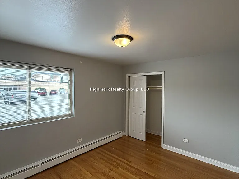 8506 Waukegan Rd #M02 — Photo 8