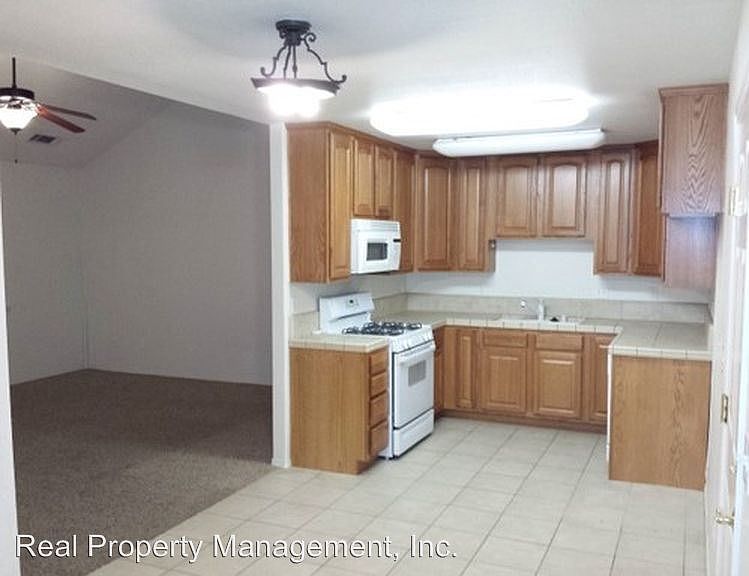 2nd image of 673 Marijean Way APT A
