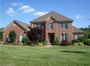 5810 Crutchfield Farm Rd, Oak Ridge, NC 27310