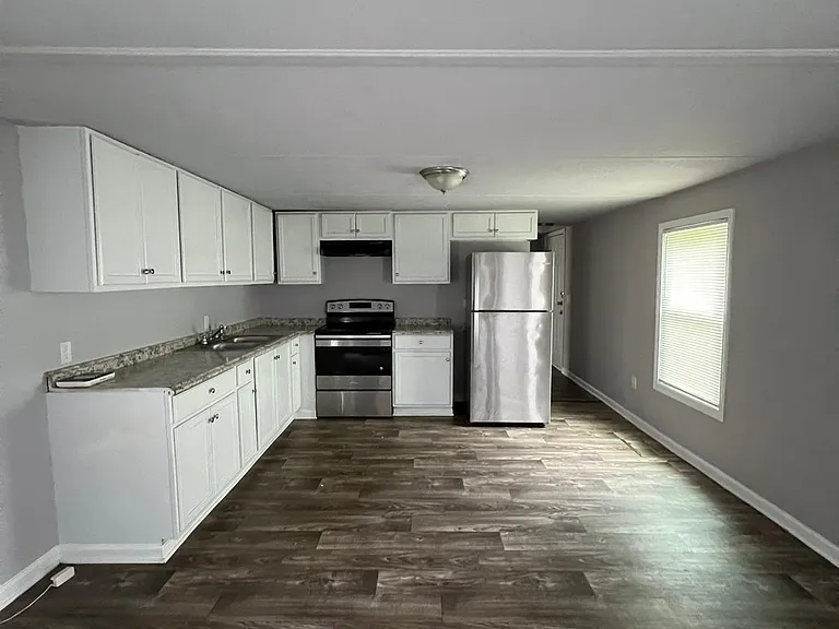 30 Winston Way — Photo 22
