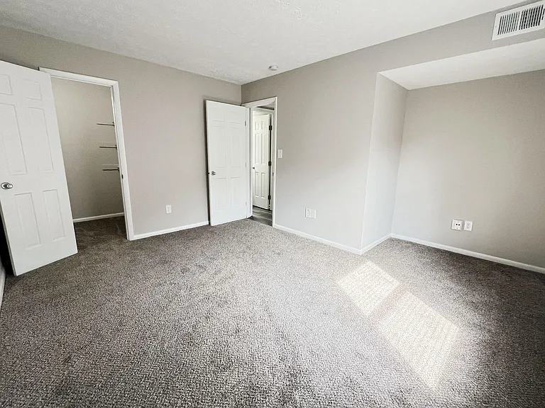 Revere Village Apartments — Photo 96