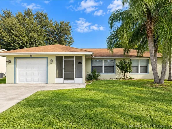 211 SE Sims Cir, Port Saint Lucie, FL 34984