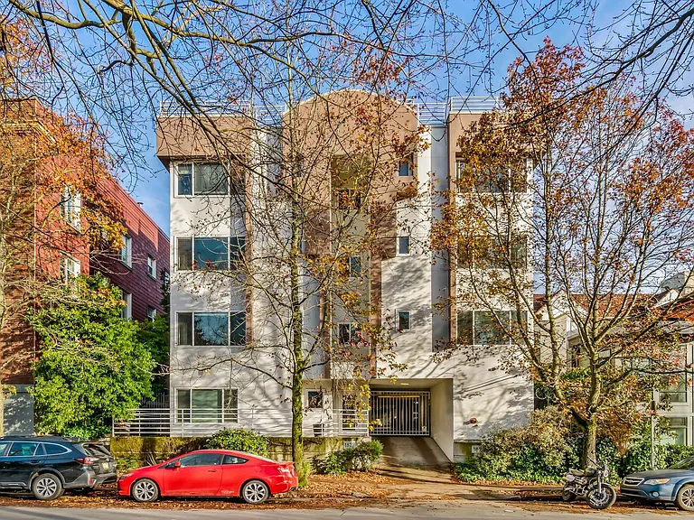 1828 11th Ave #103 — Photo 2
