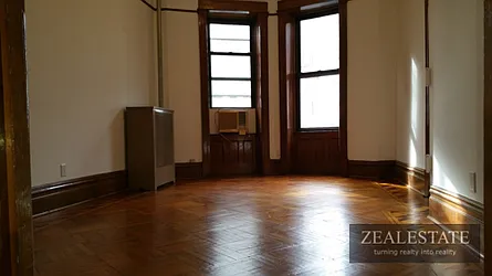 Rented by ZealEstate Group Inc