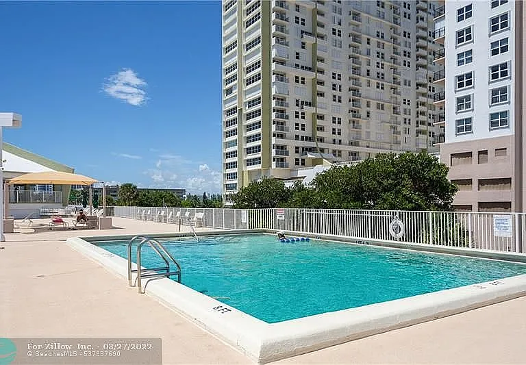 101 Briny Ave #401 — Photo 24