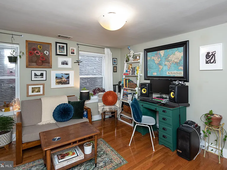 2165 E Susquehanna Ave #3 — Photo 25