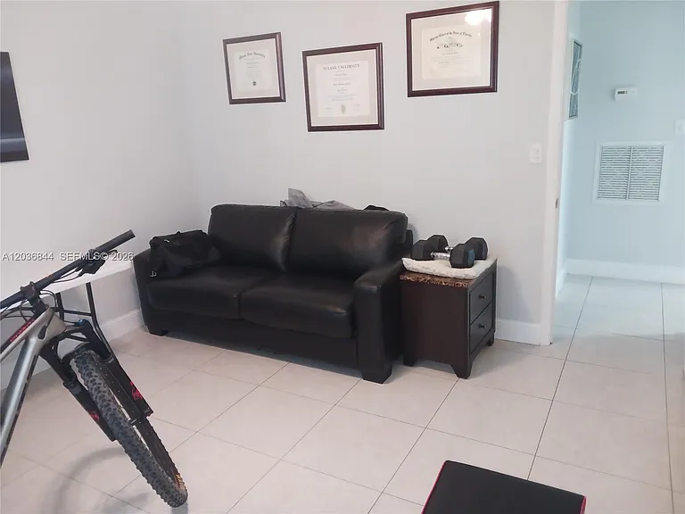 400 Golden Isles Dr #55 — Photo 14