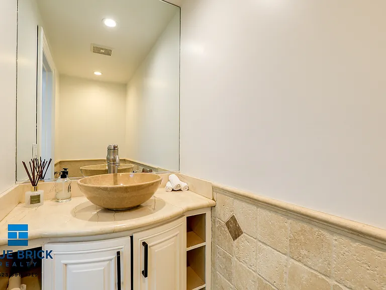 5230 Teesdale Ave — Photo 52