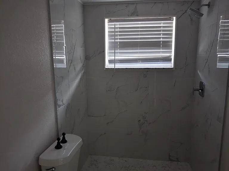 1359 Boylan Ave #B — Photo 4