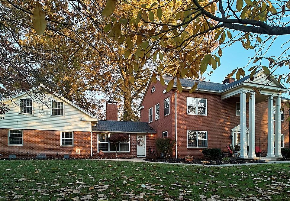 1st image of 100 Maple Shade Dr