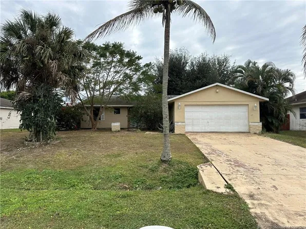1664 SW Paar Dr, Port Saint Lucie, FL 34953