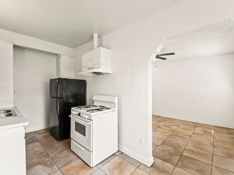 For Rent **3 Bedrooms | 1 Bathroom | Approximately 840 Sq. Ft.** Section 8 Welcome!