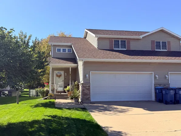 213 Oakwood Ave #B, Oglesby, IL 61348
