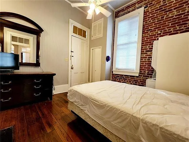 740 Dumaine St — Photo 9