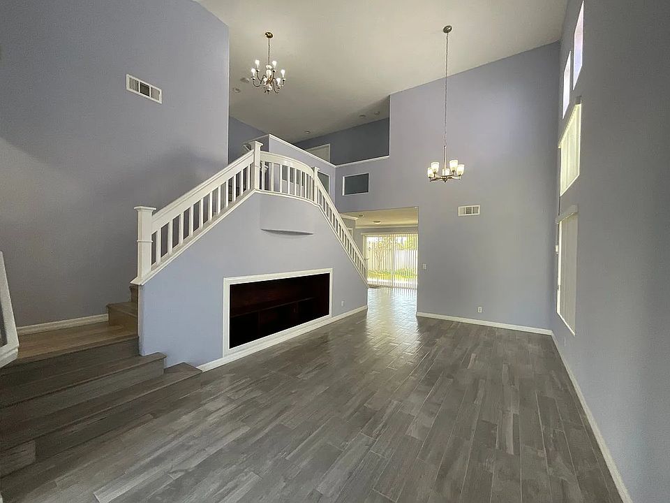 1st image of 8536 Miami Ave