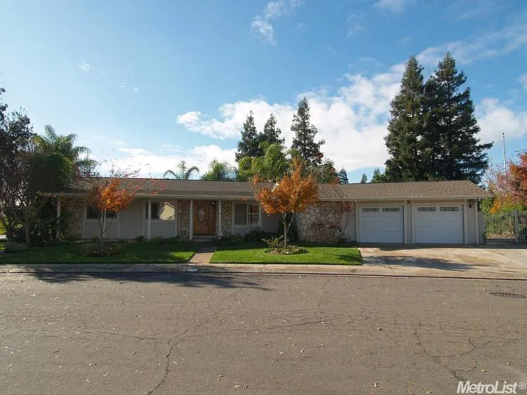 3301 Appaloosa Ct photo 1