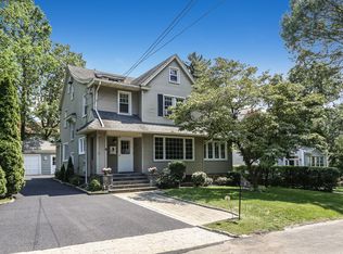 9 Claire Ave, New Rochelle, NY 10804