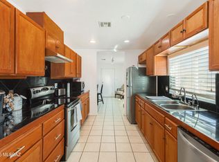 7245 S Cole Ln, Hereford, AZ 85615