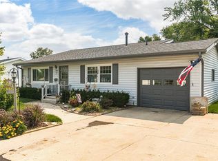 1135 Terrace St, Marion, IA 52302