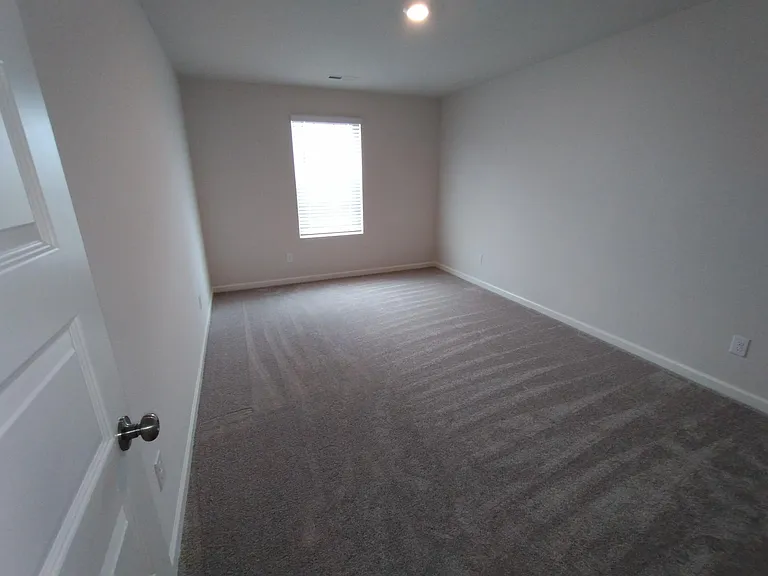 691 Birdie Dr — Photo 8