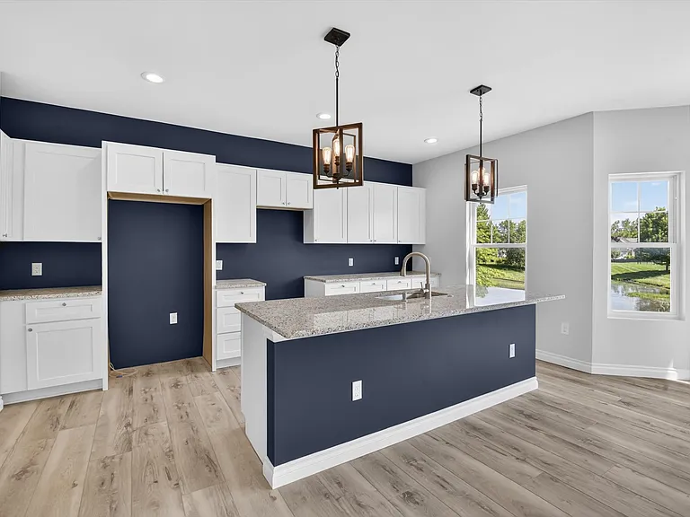 8760 Barrington Dr — Photo 17