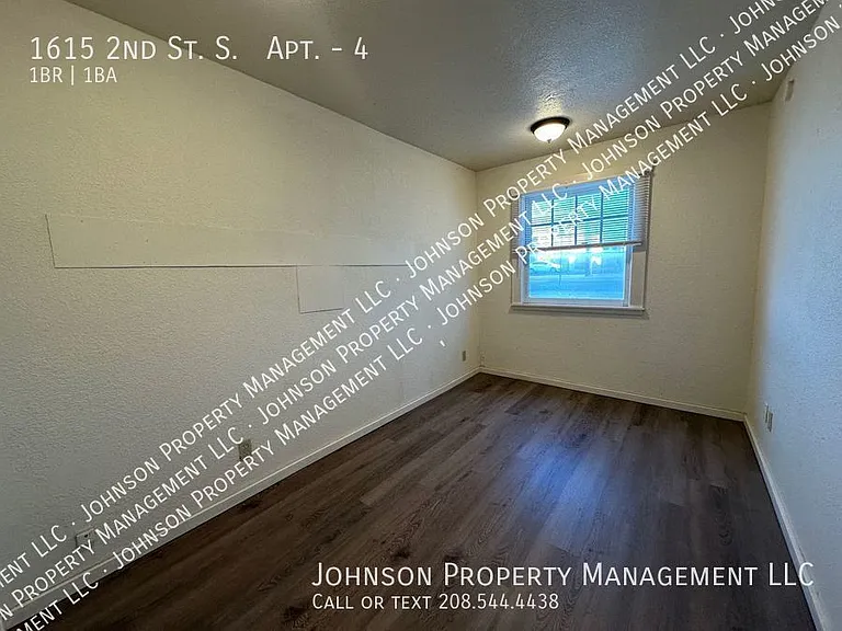1615 2nd St S #4 — Photo 9