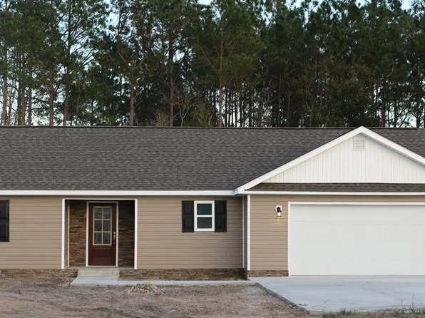 109 Grace Loop, Alma, GA 31510