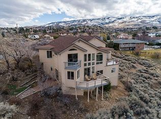 2075 La Fond Dr, Reno, NV 89509