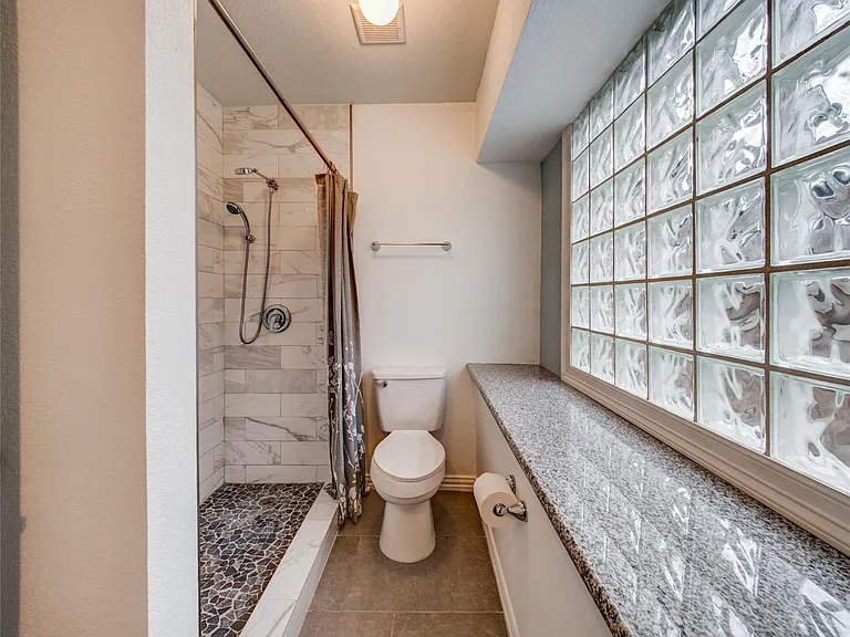 7114 Buchanan Dr — Photo 23