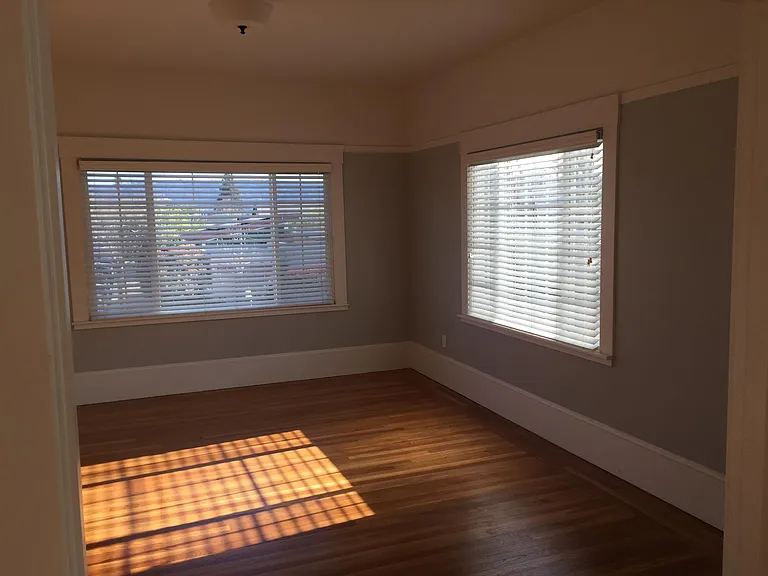 2444 Central Ave — Photo 2