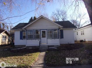 1021 S 17th St, Fort Dodge, IA 50501