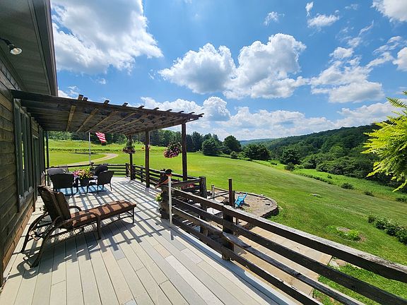 4th image of 350 Brown Rd