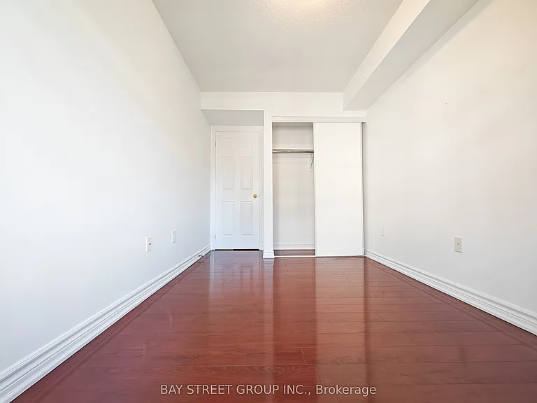 308 John St #212 — Photo 17