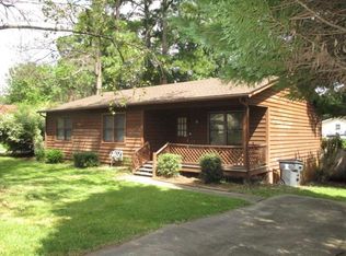 111 Elfreth Ln, Spring Lake, NC 28390