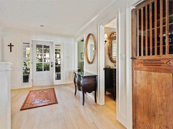 3rd image of 70 Cypress Ln