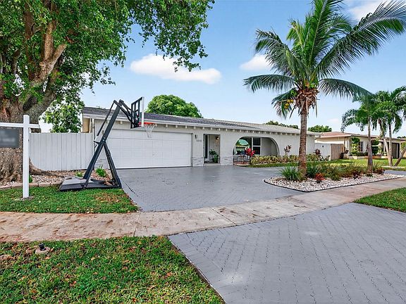 3rd image of 8800 NW 5th Street