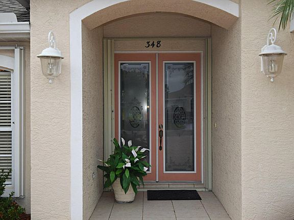 3rd image of 348 NW Emilia Way