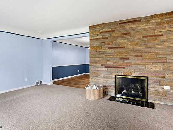 5th image of 3685 Gridley Rd