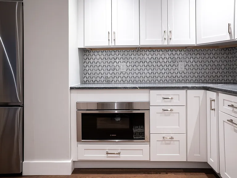 Built-In Microwave Oven