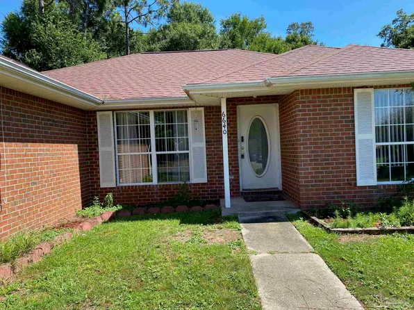 6640 Woodbury Forest Dr, Milton, FL 32583