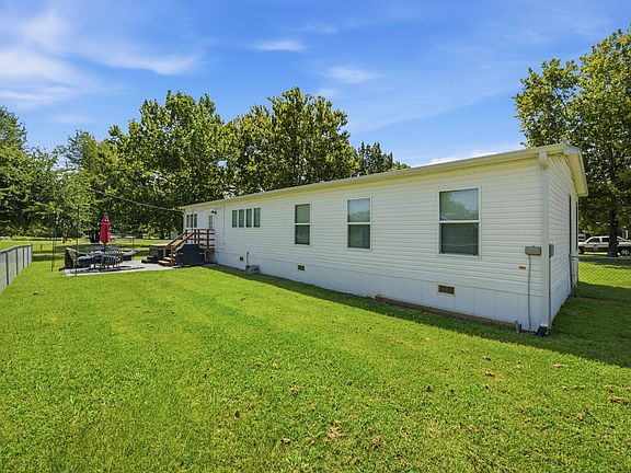 3rd image of 59 Bear Ct