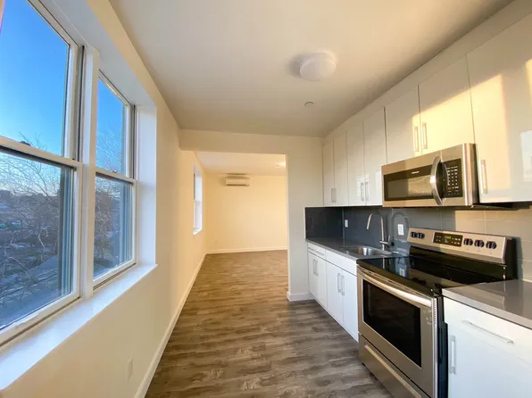 480 Stratford Road image 1 of 5