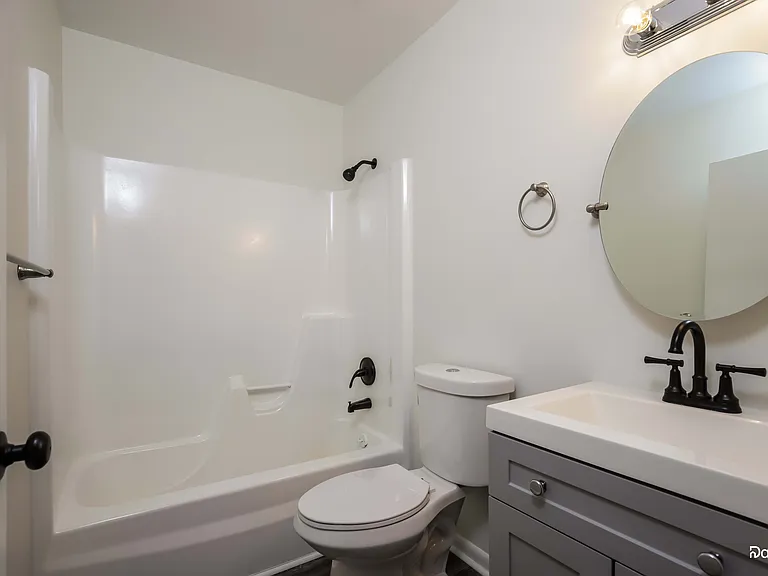 70 Carter Cir — Photo 12