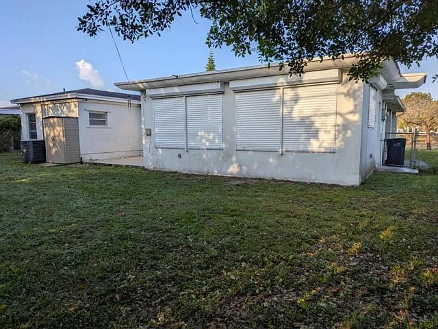 14521 Ellington St — Photo 8