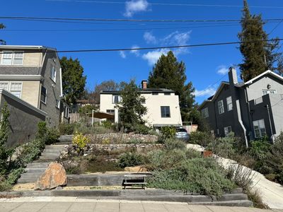 854 Northvale Rd, Oakland, CA, 94610