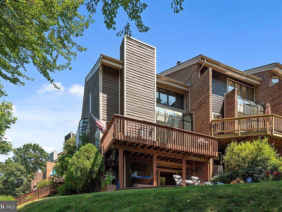 11004 Thrush Ridge Rd, Reston, VA 20191 Zillow